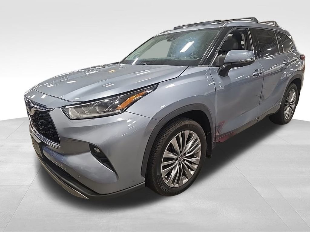2023 Toyota Highlander Limited Platinum XLE XSE photo 3