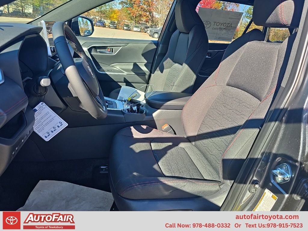 2025 Toyota Rav4 Plug-In Hybrid - Photo 18