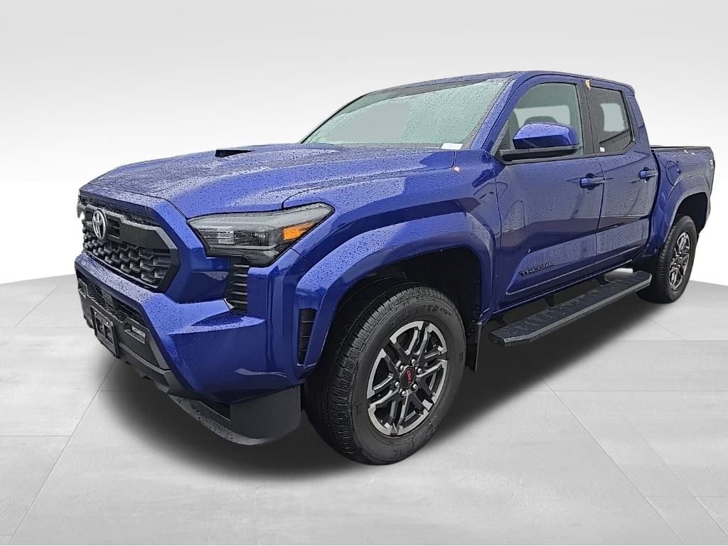 2024 Toyota Tacoma Double Cab photo 3