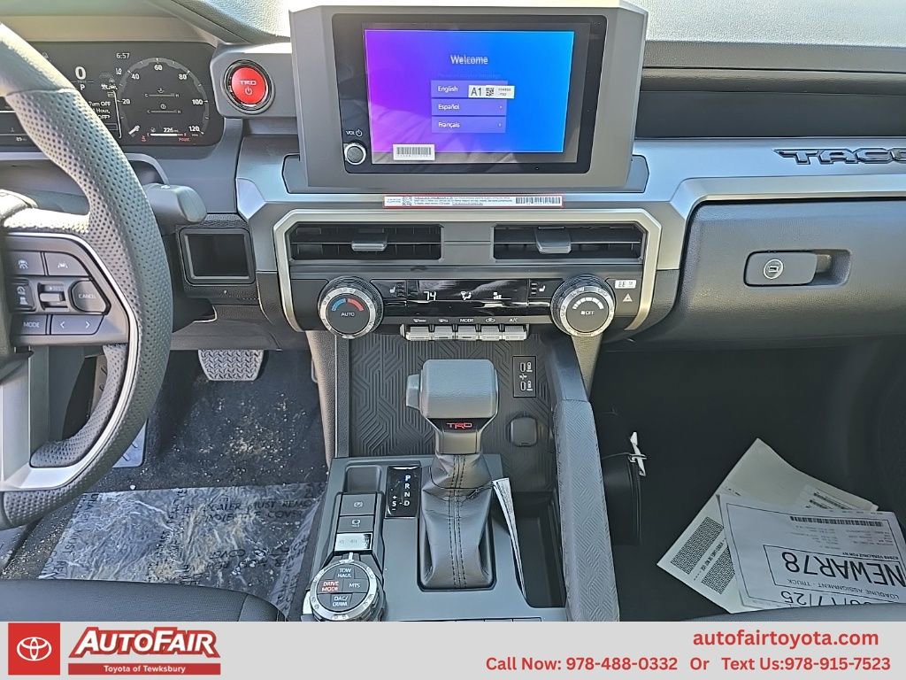 2025 Toyota Tacoma TRD Off Road - Photo 13