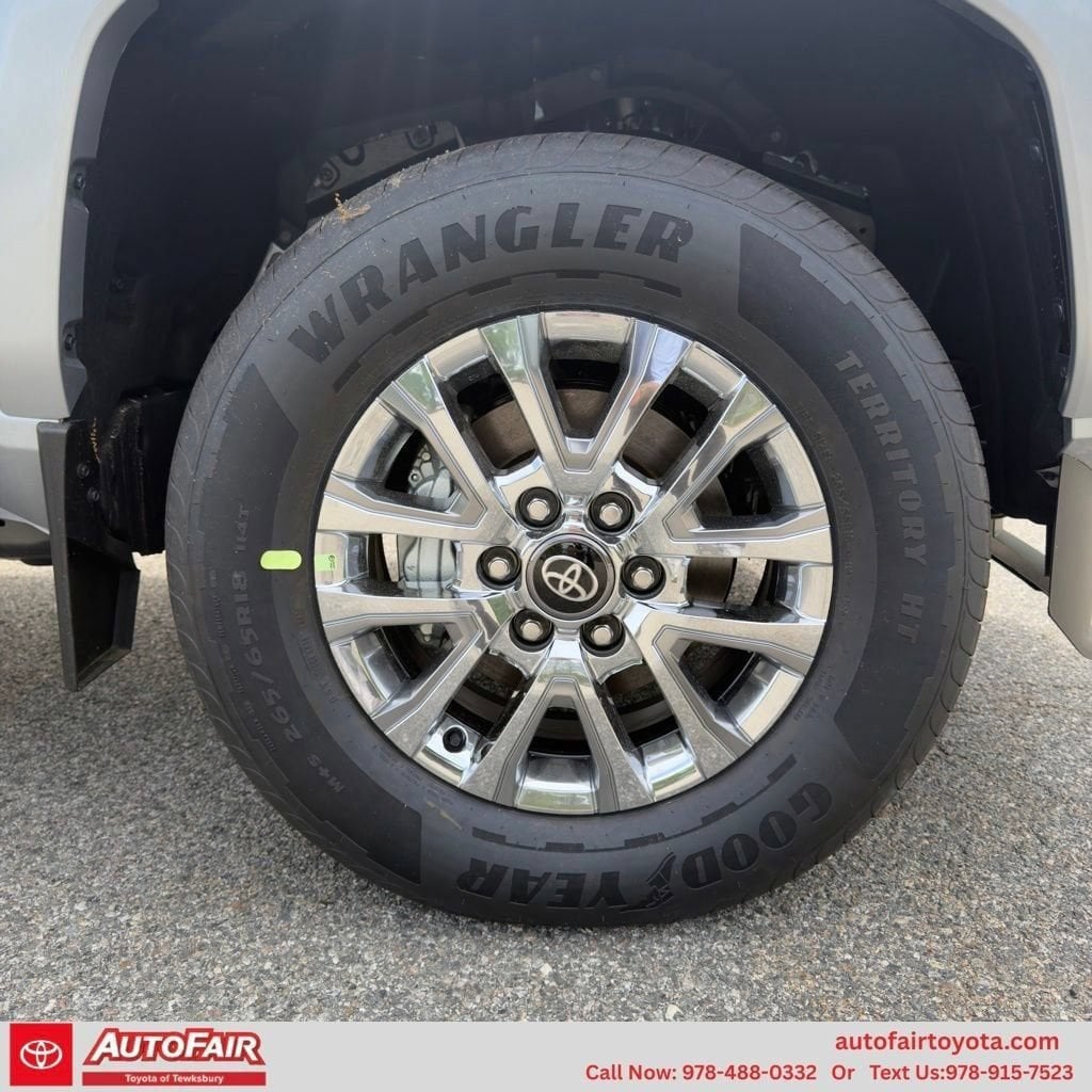 2026 Toyota Tacoma Limited - Photo 9