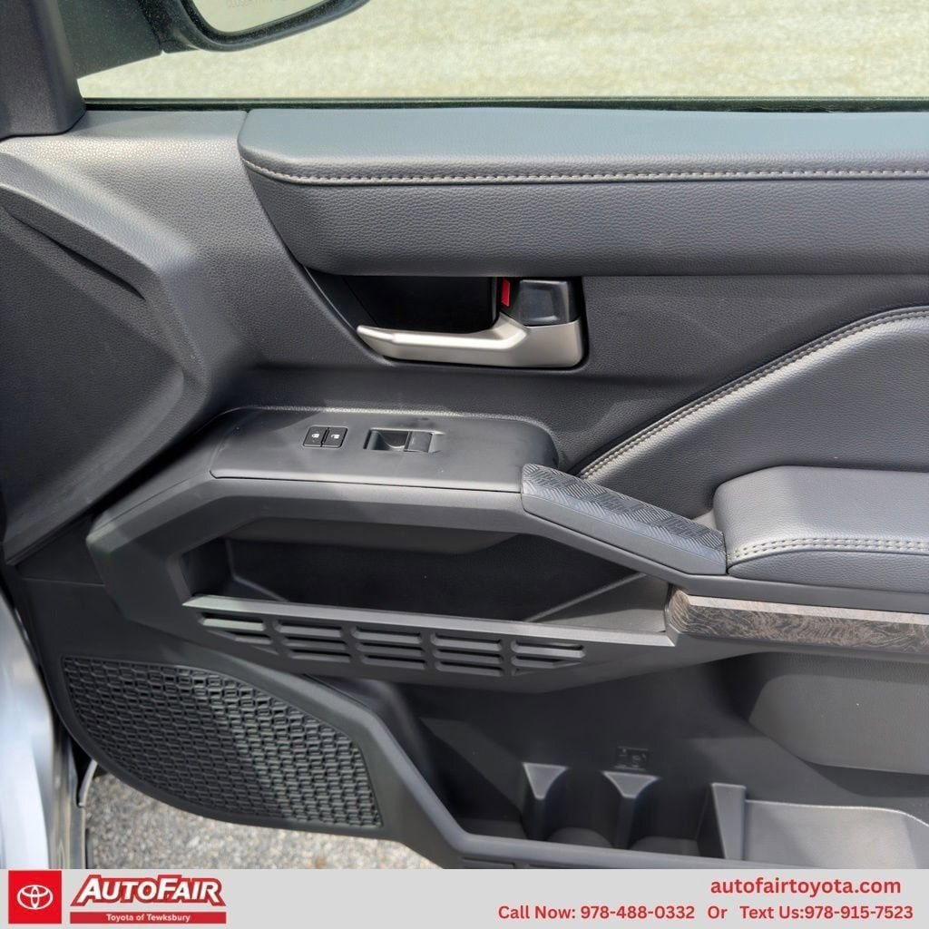 2026 Toyota Tacoma Limited - Photo 22