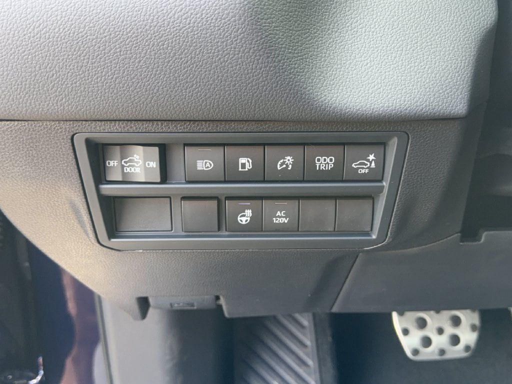 2026 Toyota Tundra Limited - Photo 19