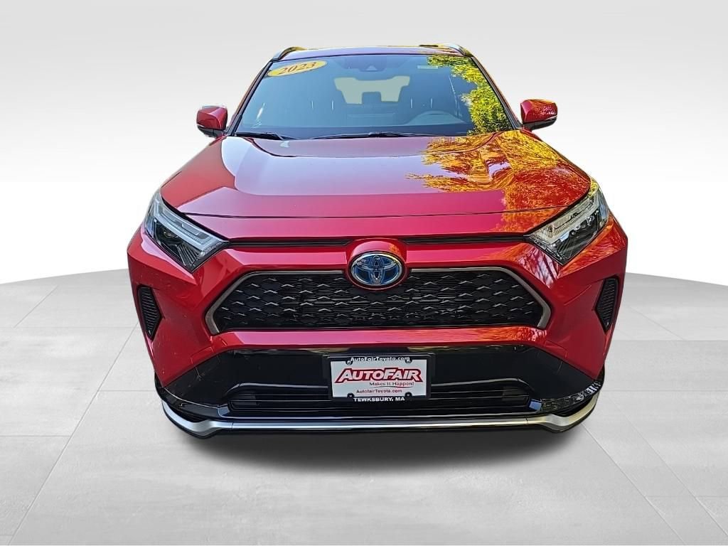 2023 Toyota RAV4 Prime SE photo 2