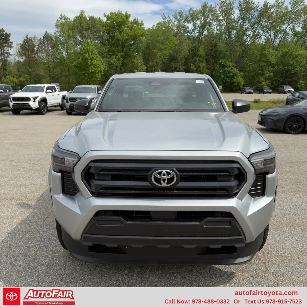 New 2026 Toyota Tacoma SR Truck XtraCab