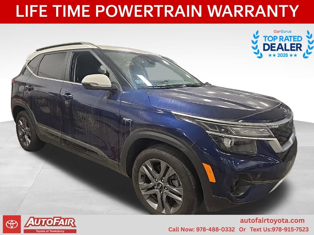 2021 Kia Seltos S's photo