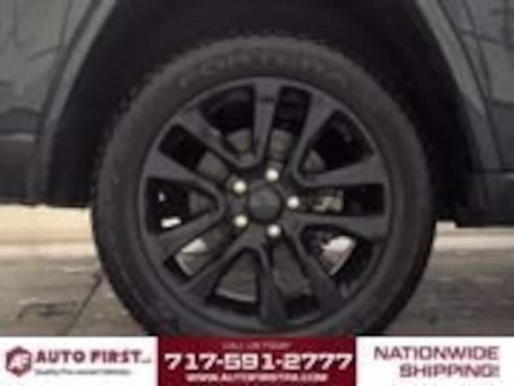 Used 2018 Jeep Grand Cherokee Altitude SUV