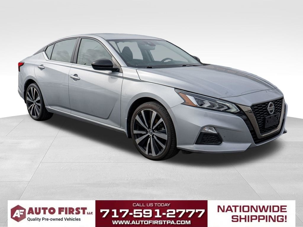 2022 Nissan Altima SR