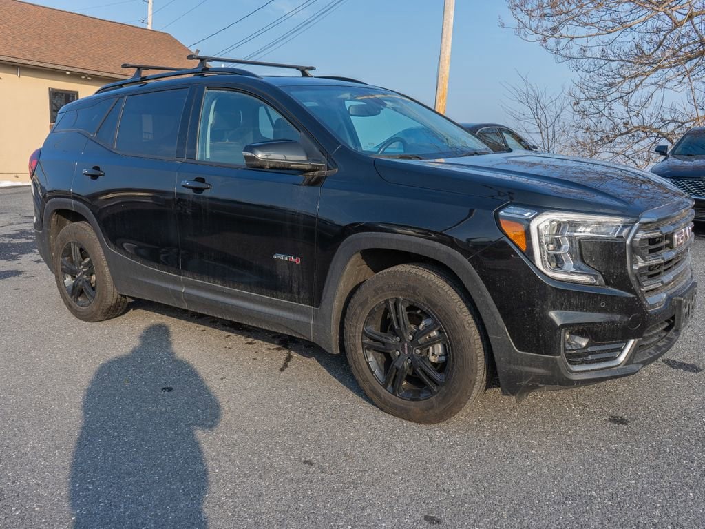 2022 GMC Terrain AT4