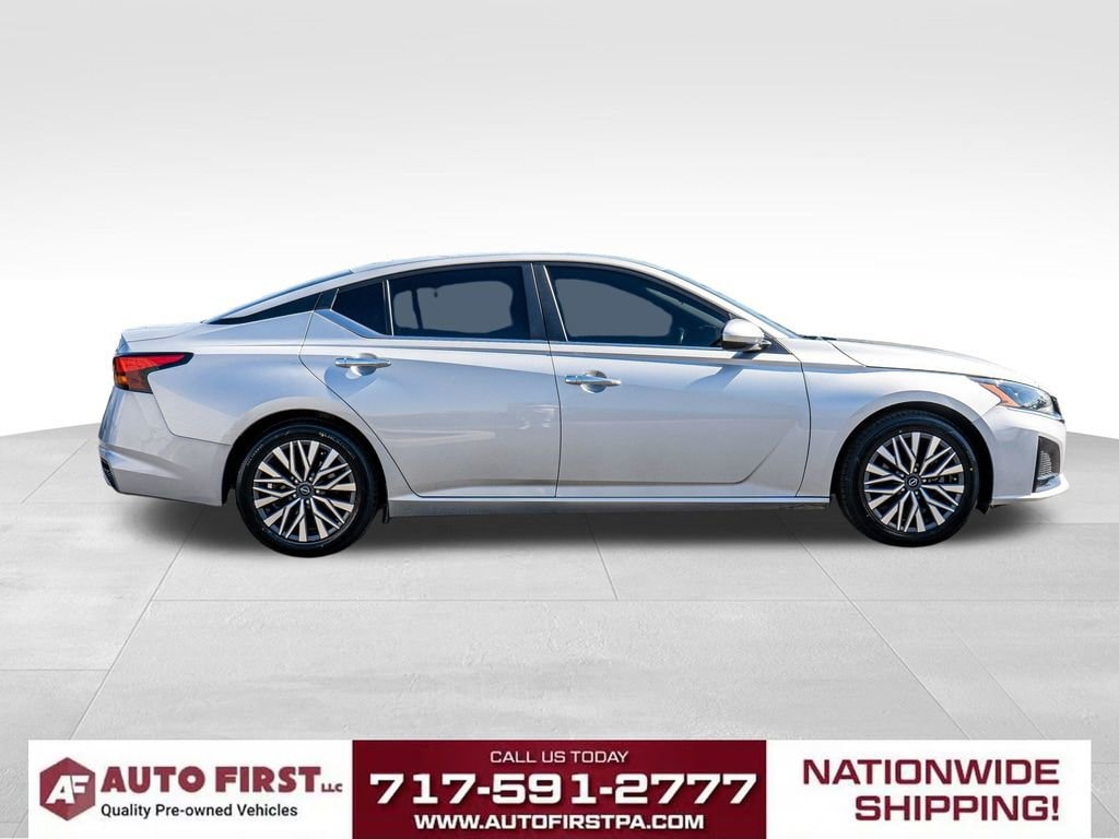Used 2023 Nissan Altima 2.5 SV Sedan