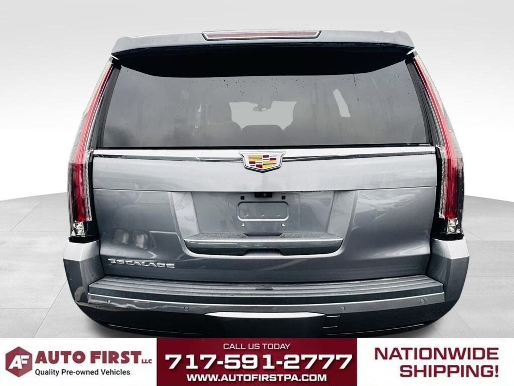 Used 2019 Cadillac Escalade Luxury SUV