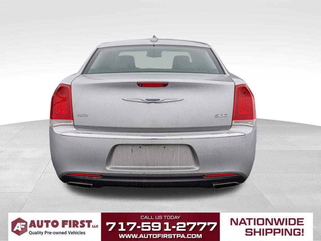 Used 2020 Chrysler 300 Limited Sedan