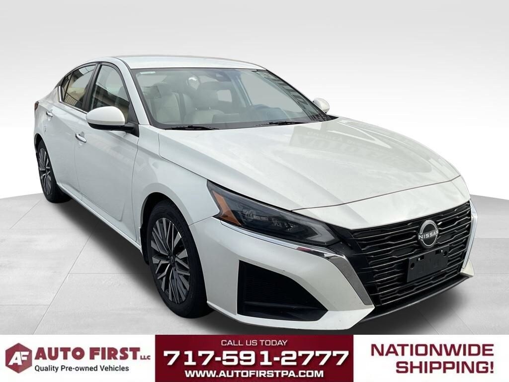 Used 2023 Nissan Altima 2.5 SV Sedan