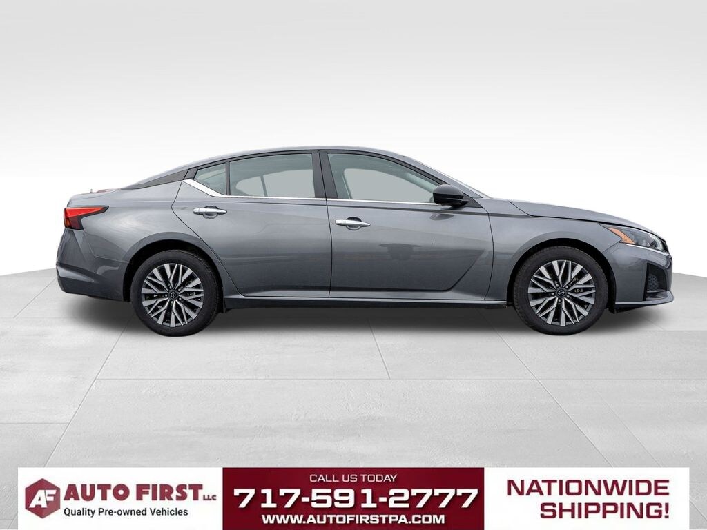 Used 2024 Nissan Altima 2.5 SV Sedan