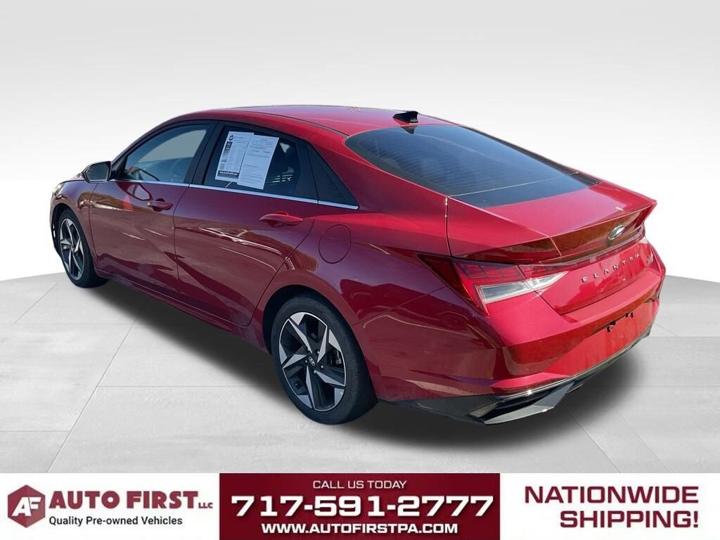 Used 2022 Hyundai Elantra Limited Sedan