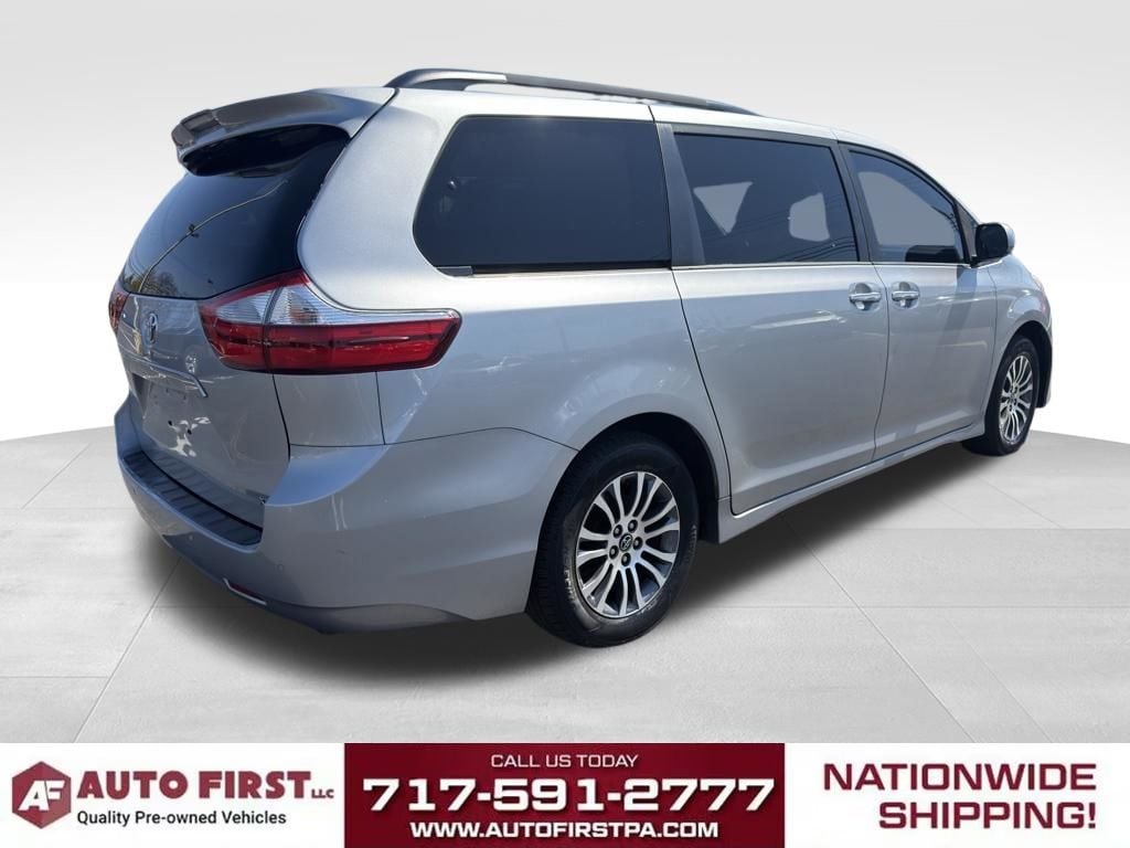 Used 2018 Toyota Sienna XLE 8 Passenger Minivan/Van