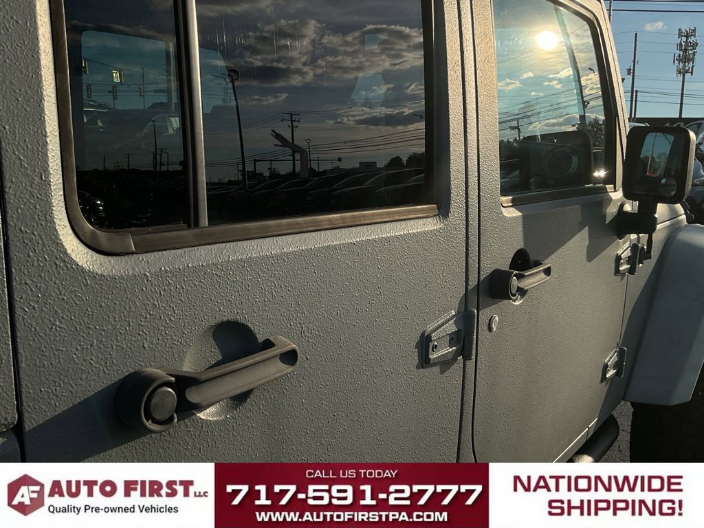Used 2011 Jeep Wrangler Unlimited Rubicon SUV