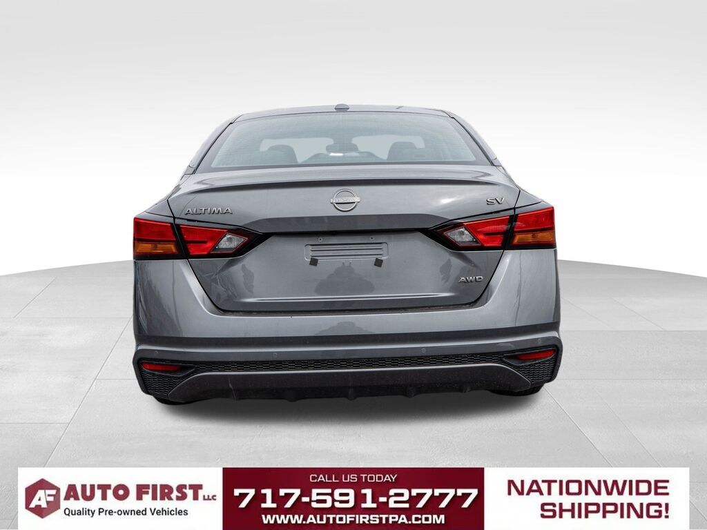 Used 2024 Nissan Altima 2.5 SV Sedan