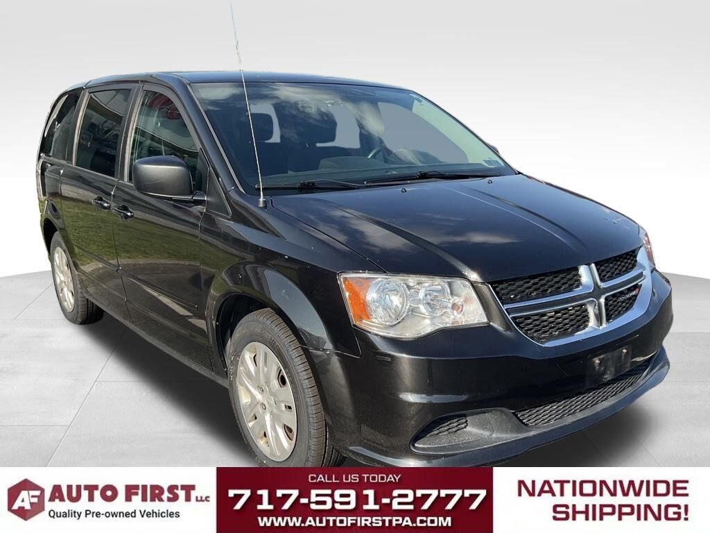 Used 2017 Dodge Grand Caravan SE Minivan/Van