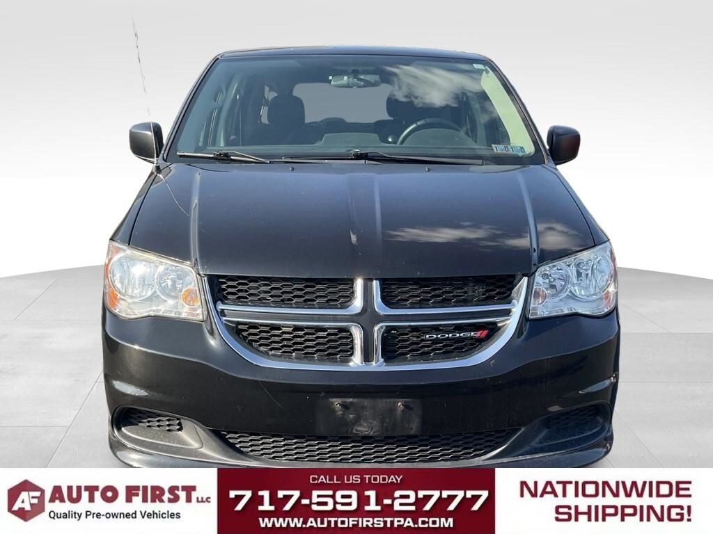 Used 2017 Dodge Grand Caravan SE Minivan/Van
