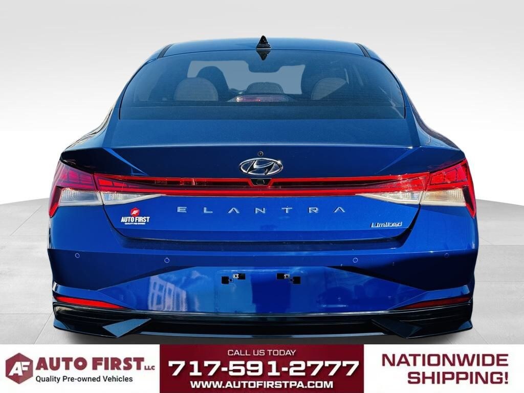 Used 2023 Hyundai Elantra Limited Sedan