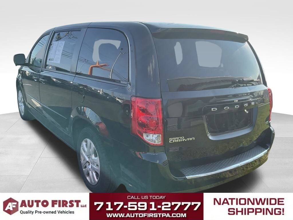 Used 2017 Dodge Grand Caravan SE Minivan/Van