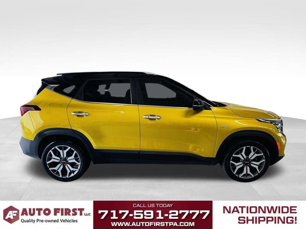 2021 Kia Seltos SX photo 2