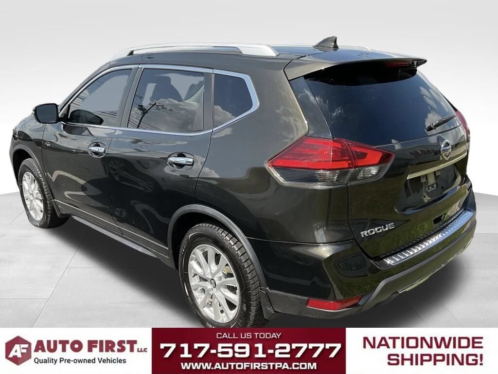 Used 2017 Nissan Rogue SV SUV