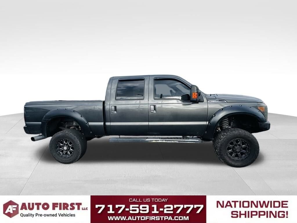 2016 Ford F-250 Lariat photo 2