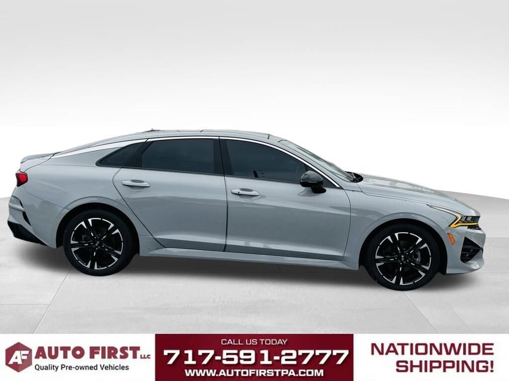 2021 Kia K5 GT-Line photo 2
