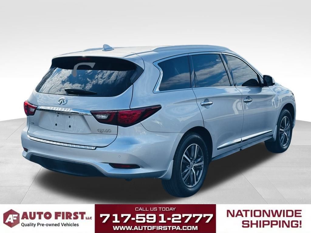 2019 Infiniti QX60 Luxe photo 3
