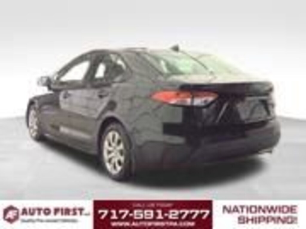 Used 2021 Toyota Corolla LE Sedan