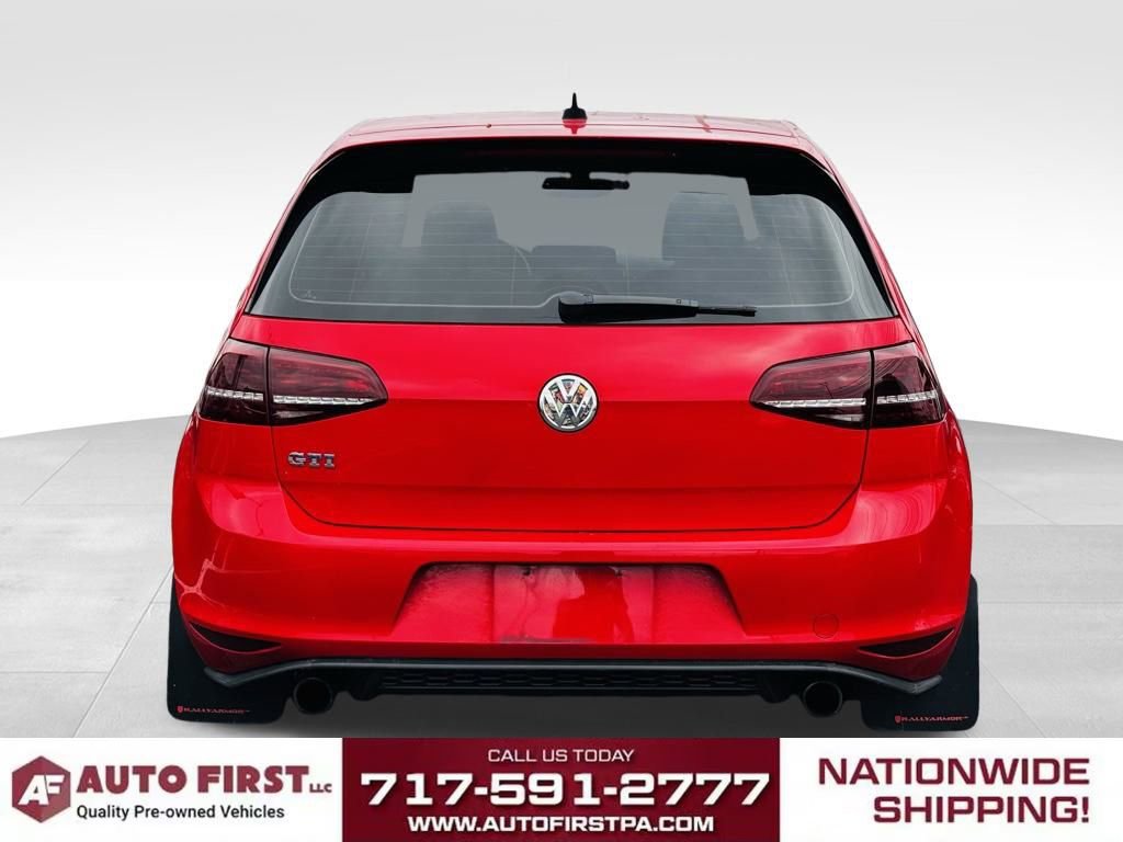 2016 Volkswagen Golf GTI photo 3