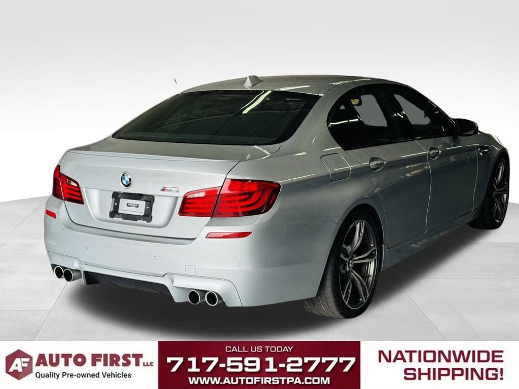 2013 Bmw M5 5 Sedan photo 3