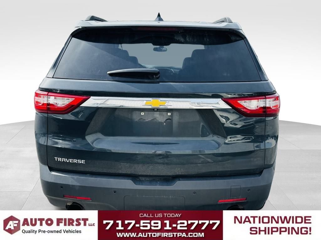2020 Chevrolet Traverse Leather photo 2