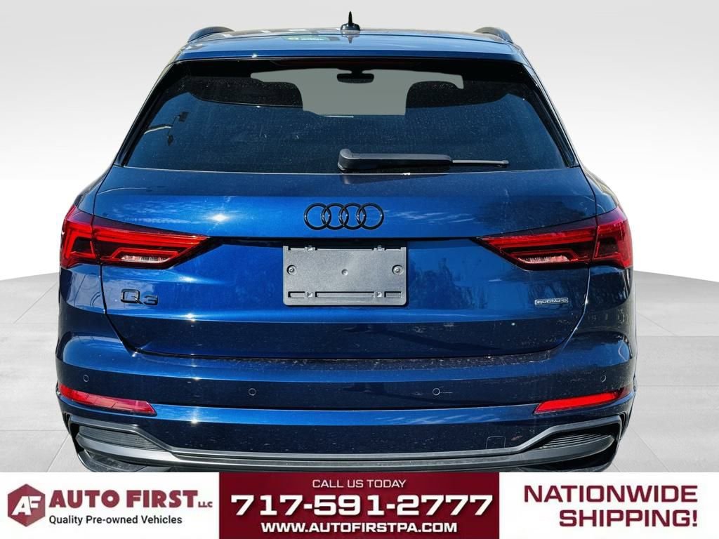 2022 Audi Q3 S line Premium photo 4