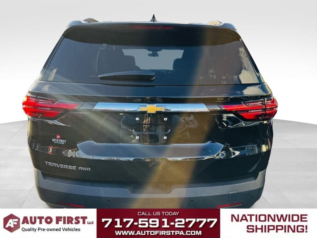 Used 2022 Chevrolet Traverse LT Cloth SUV