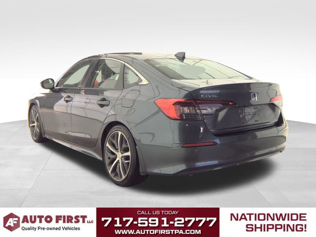 2024 Honda Civic Touring photo 3