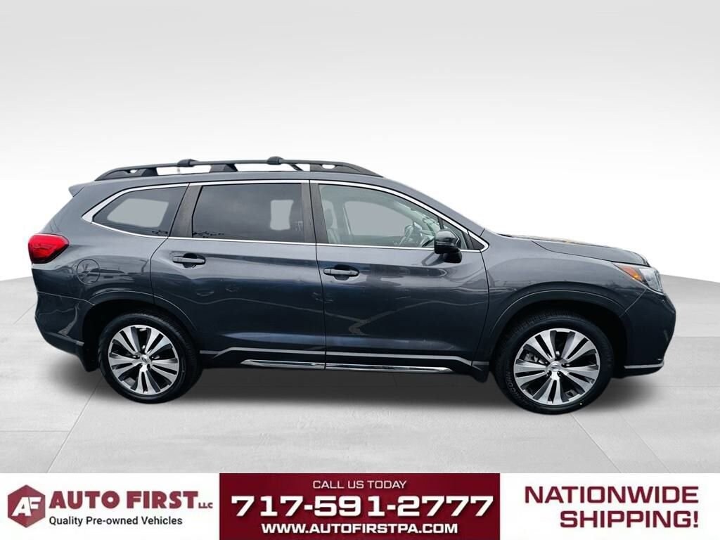 2022 Subaru Ascent Limited photo 2