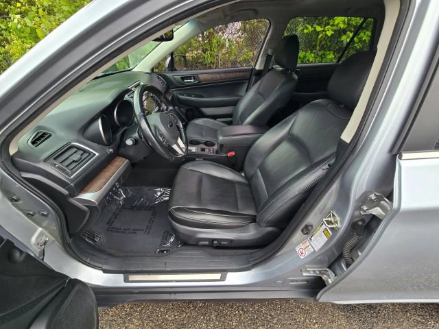 2016 Subaru Outback Limited - Photo 9