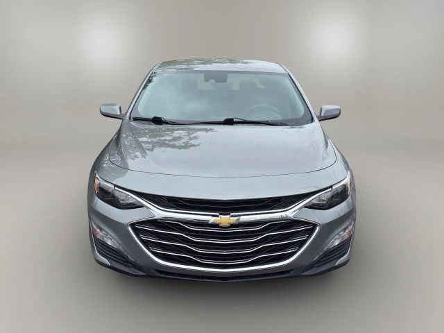 2023 Chevrolet Malibu 1LT photo 2