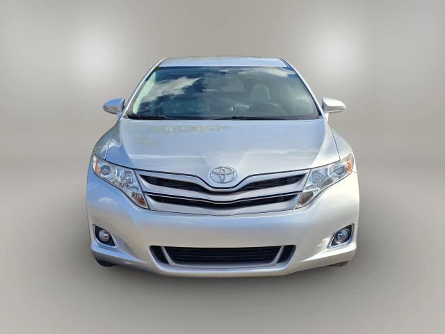 2013 Toyota Venza XLE photo 2