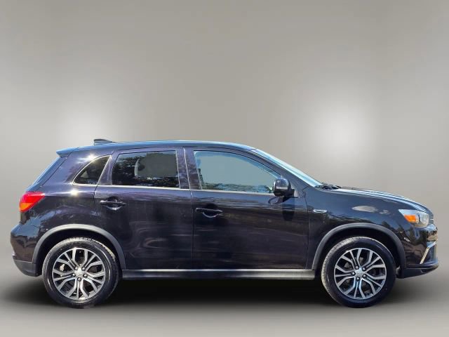 2018 Mitsubishi Outlander Sport photo 4