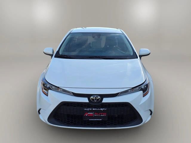 2022 Toyota Corolla LE photo 2