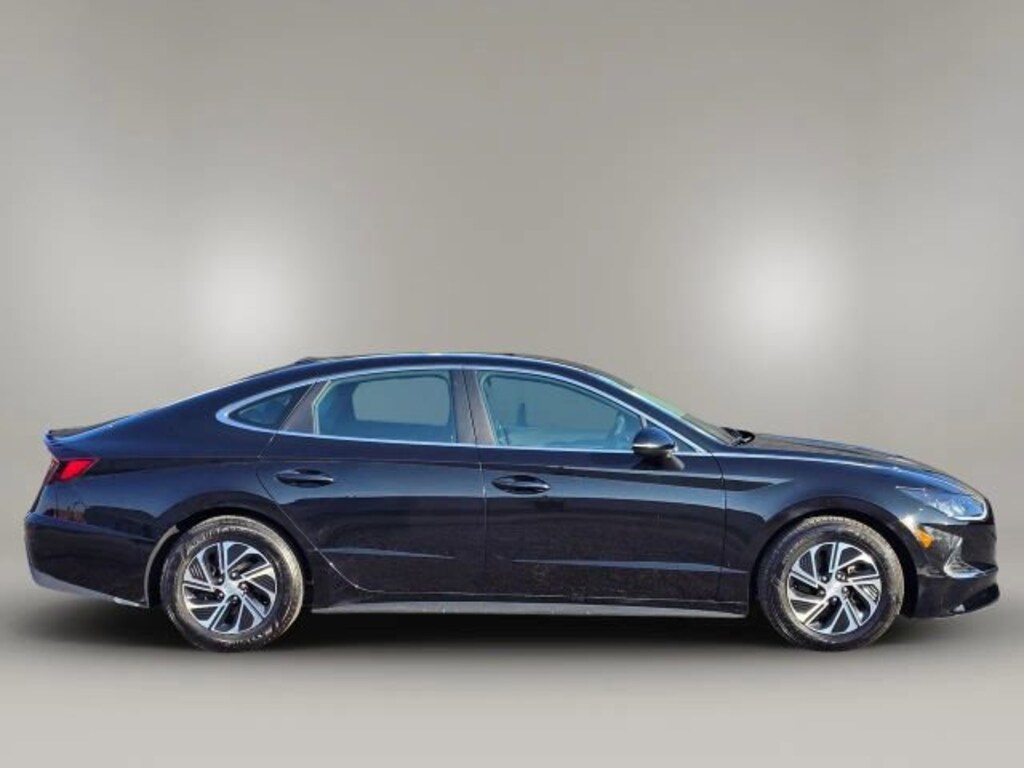 Used 2022 Hyundai Sonata Hybrid Blue Sedan