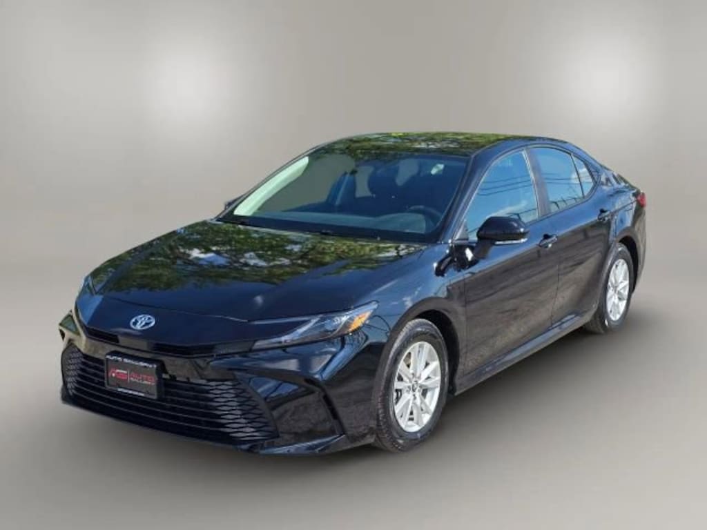 Used 2025 Toyota Camry Sedan