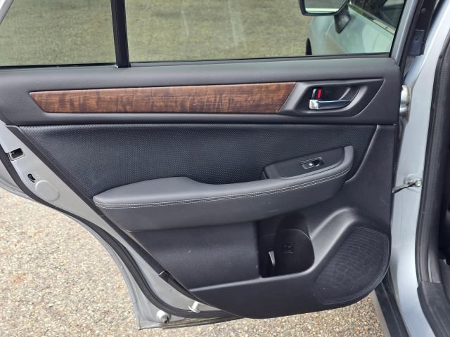 2016 Subaru Outback Limited - Photo 13