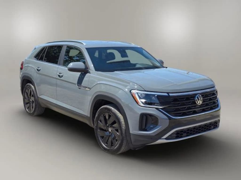 Used 2024 Volkswagen Atlas Cross Sport 2.0T SE w/Technology SUV