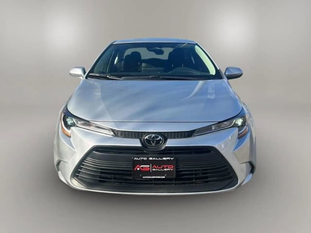 Used 2024 Toyota Corolla LE Sedan