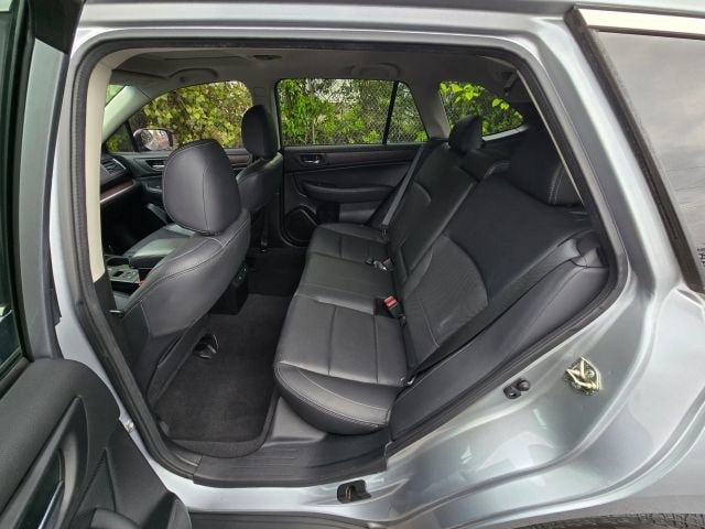 2016 Subaru Outback Limited - Photo 12